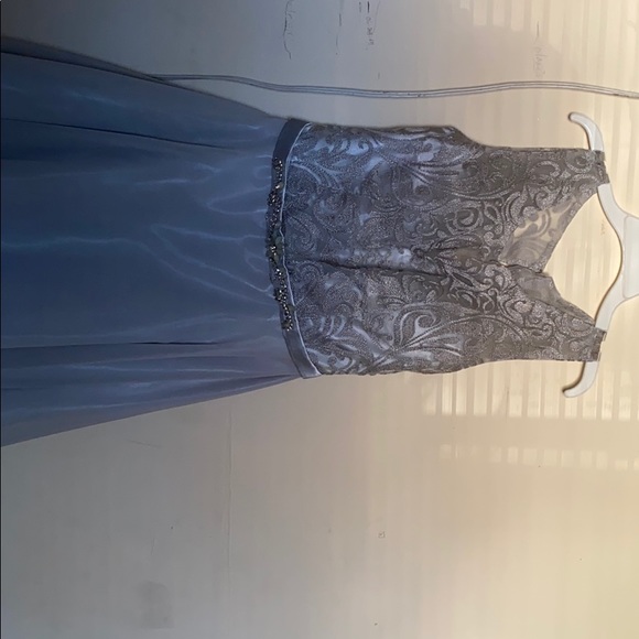 PromGirl Dresses & Skirts - Short grey/silver dress